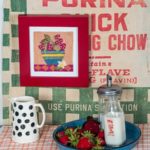 Strawberry-Bowl-Nancee-Ariagno-quilt-patchwork-magazine-simply-vintage-31-juin-juillet-août-2019