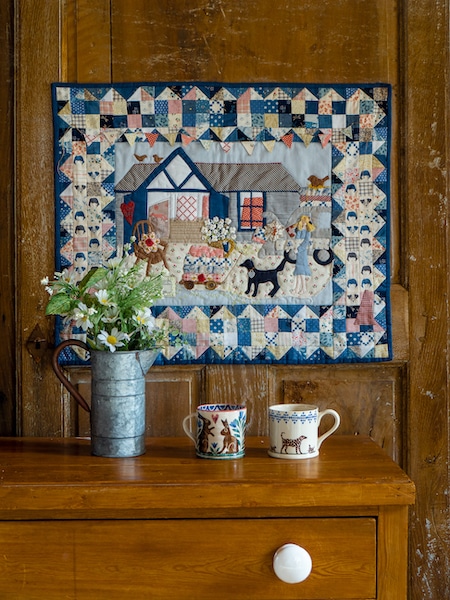 Jo-Colwill-Cowslip-Country-Quilts-We-are-going-to-the-quilt-show-tomorrow